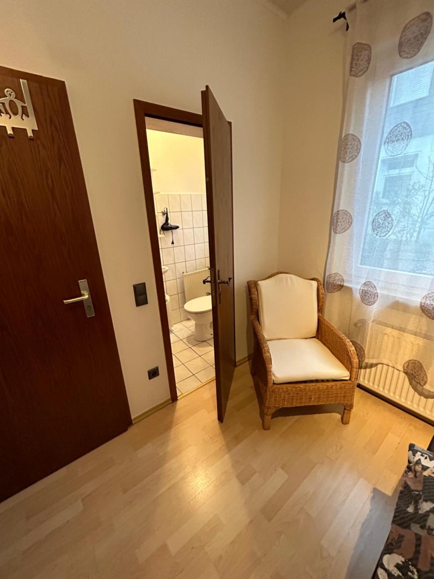 Privatzimmer Haus Gruenewald Σόλινγκεν Εξωτερικό φωτογραφία